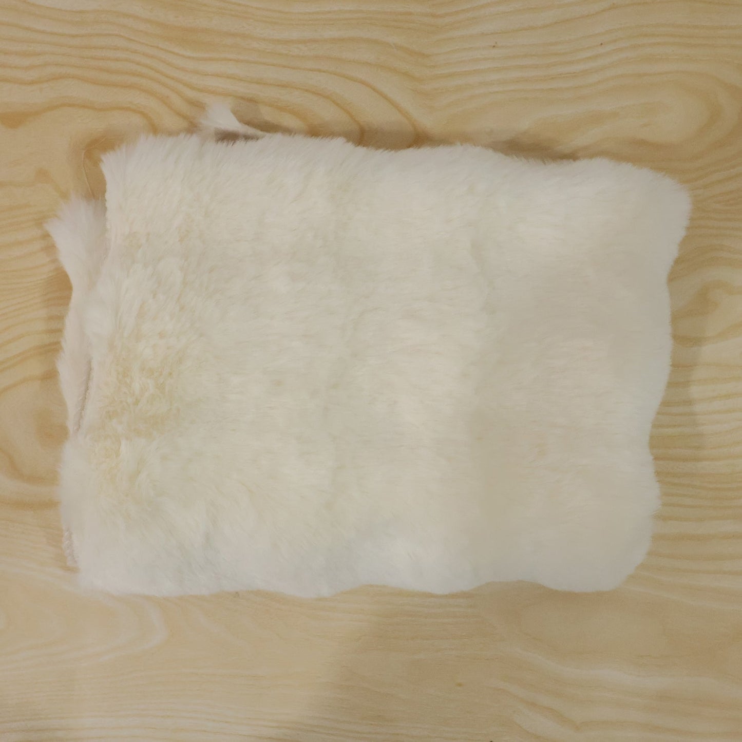 Anti Slip Soft Fluffy Faux Fur Carpet Mat 92 X 56 Cm For Living Room (1 Pc)