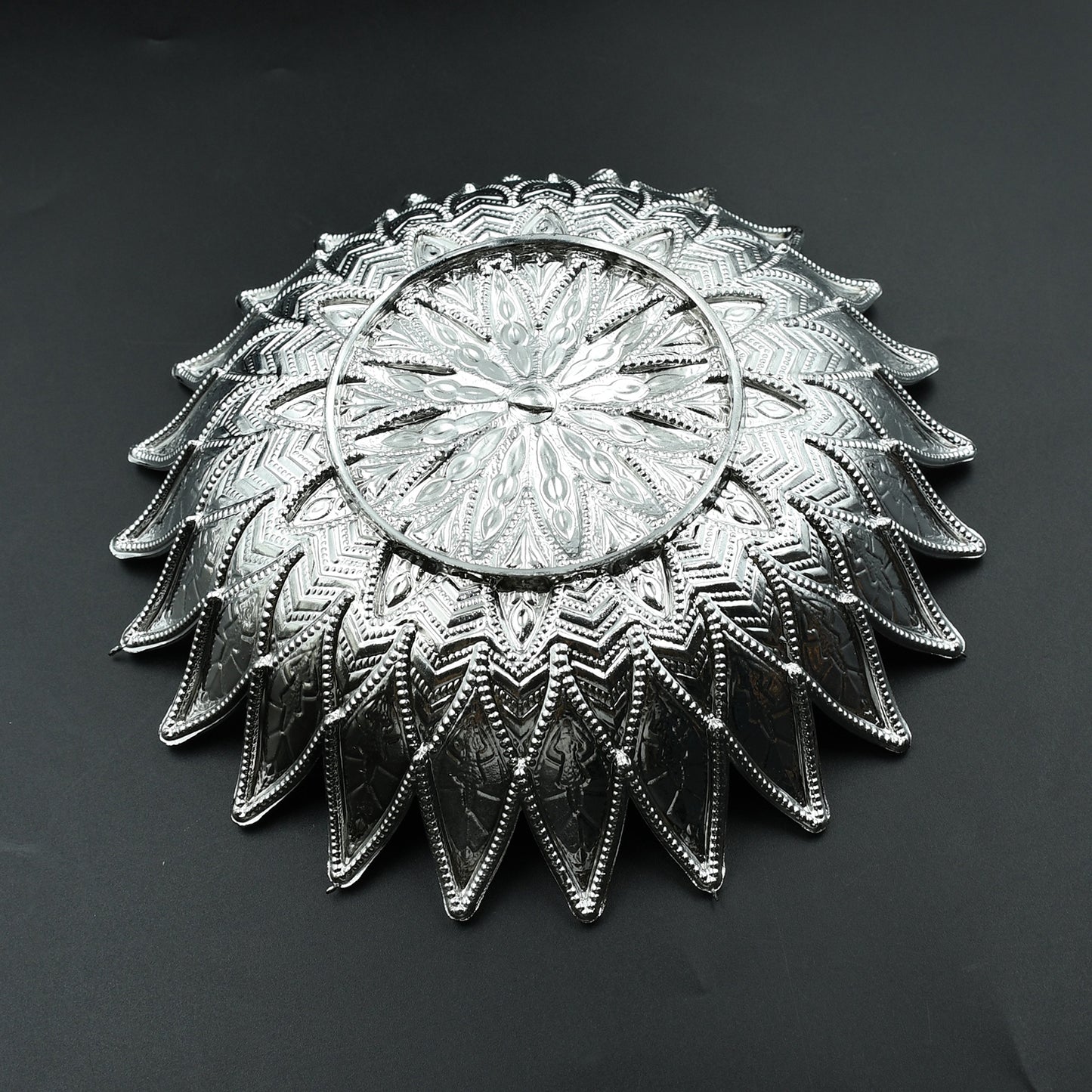 5480 Traditional Design Serving Tray Plastic Silver Finish Serving Tray Multipurpose Tray Decorative Tray Mukhwas Serving Tray (1 Pc )