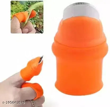 Thumb knife finger cutting gloves for kitchen use, protective safety gloves designed for handling kitchen knives.