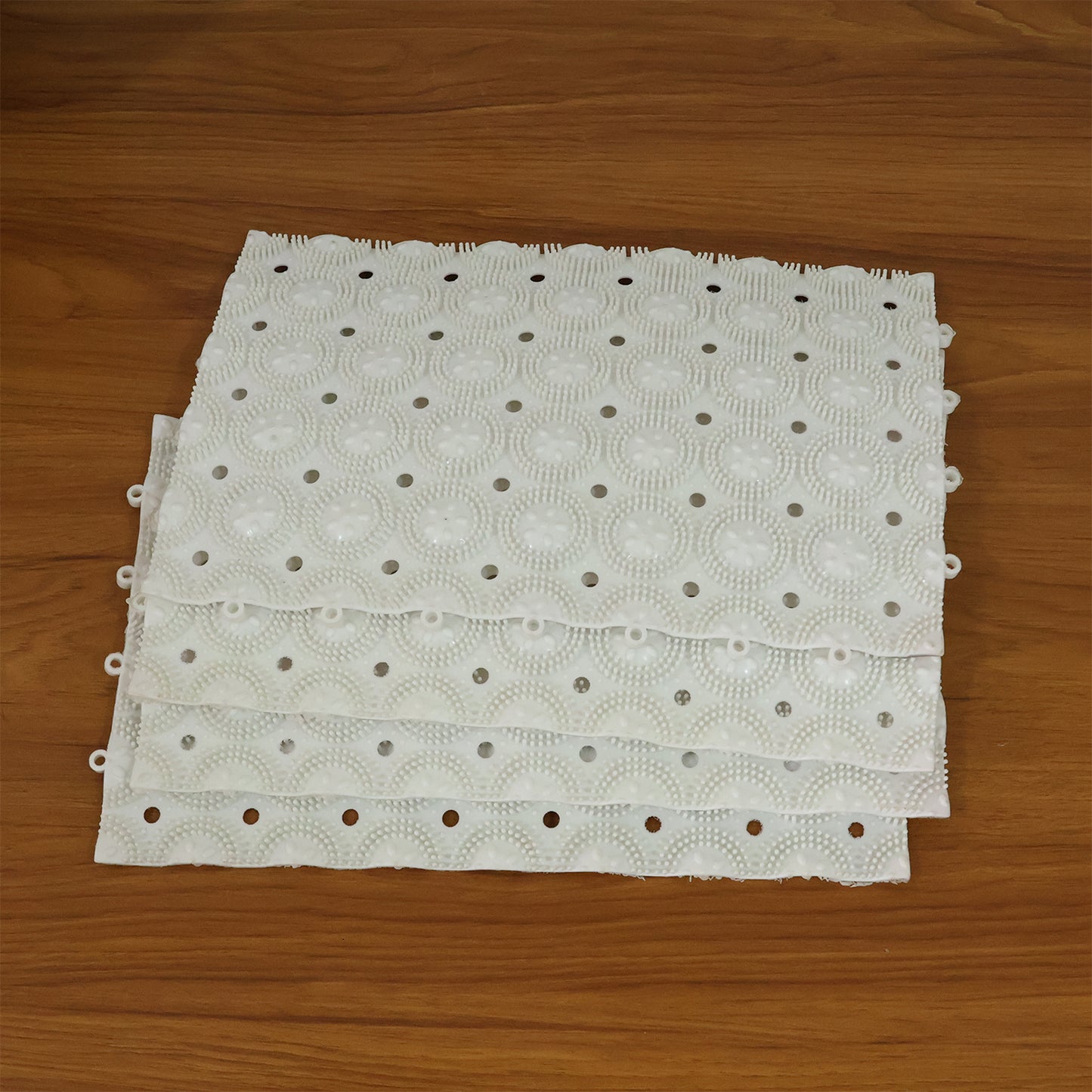 Anti-slip Bathroom Massage Mat With Suction Cups (33 21 Cm 4 Pc)