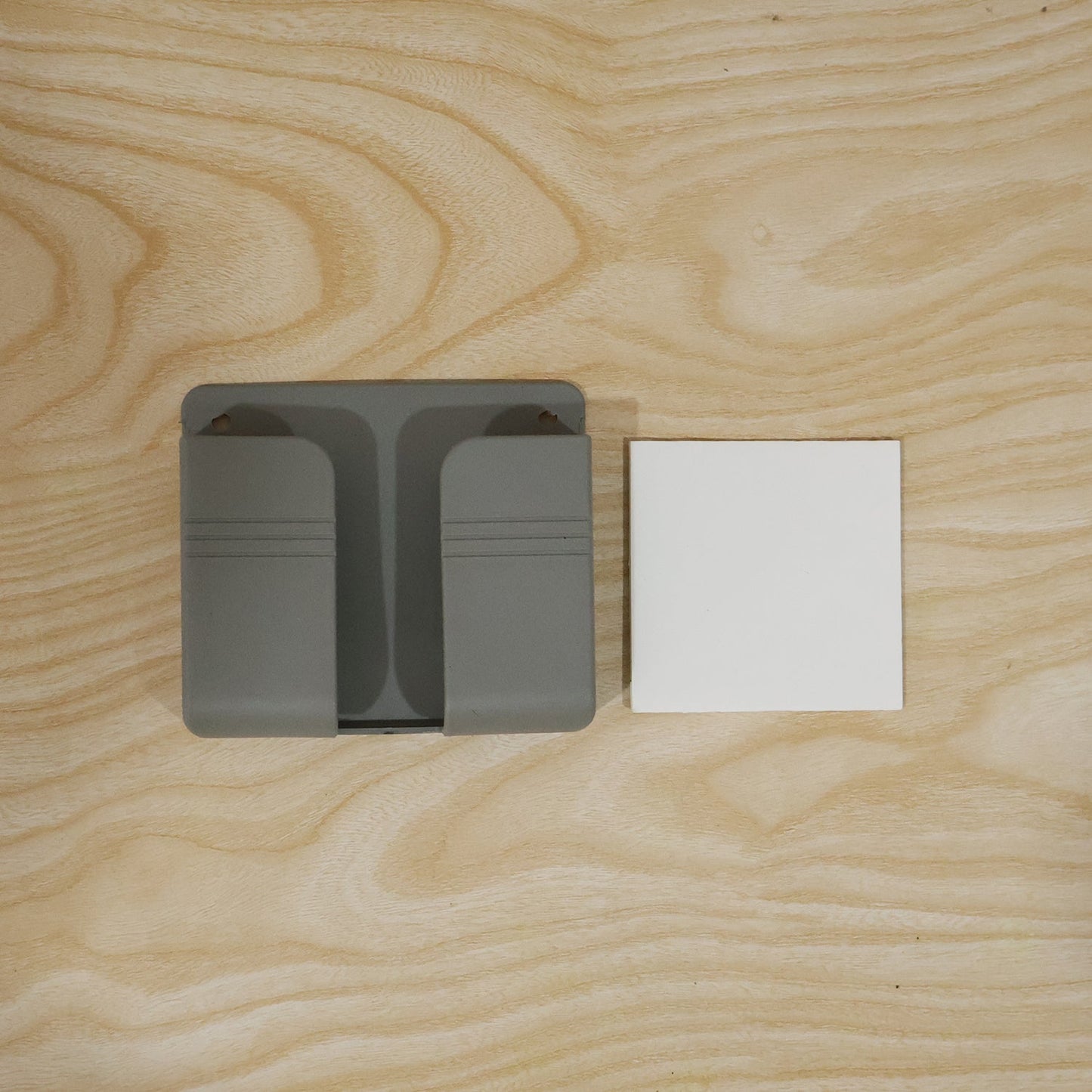 Wall-mounted Mobile Remote Holder Space-saving Organizer