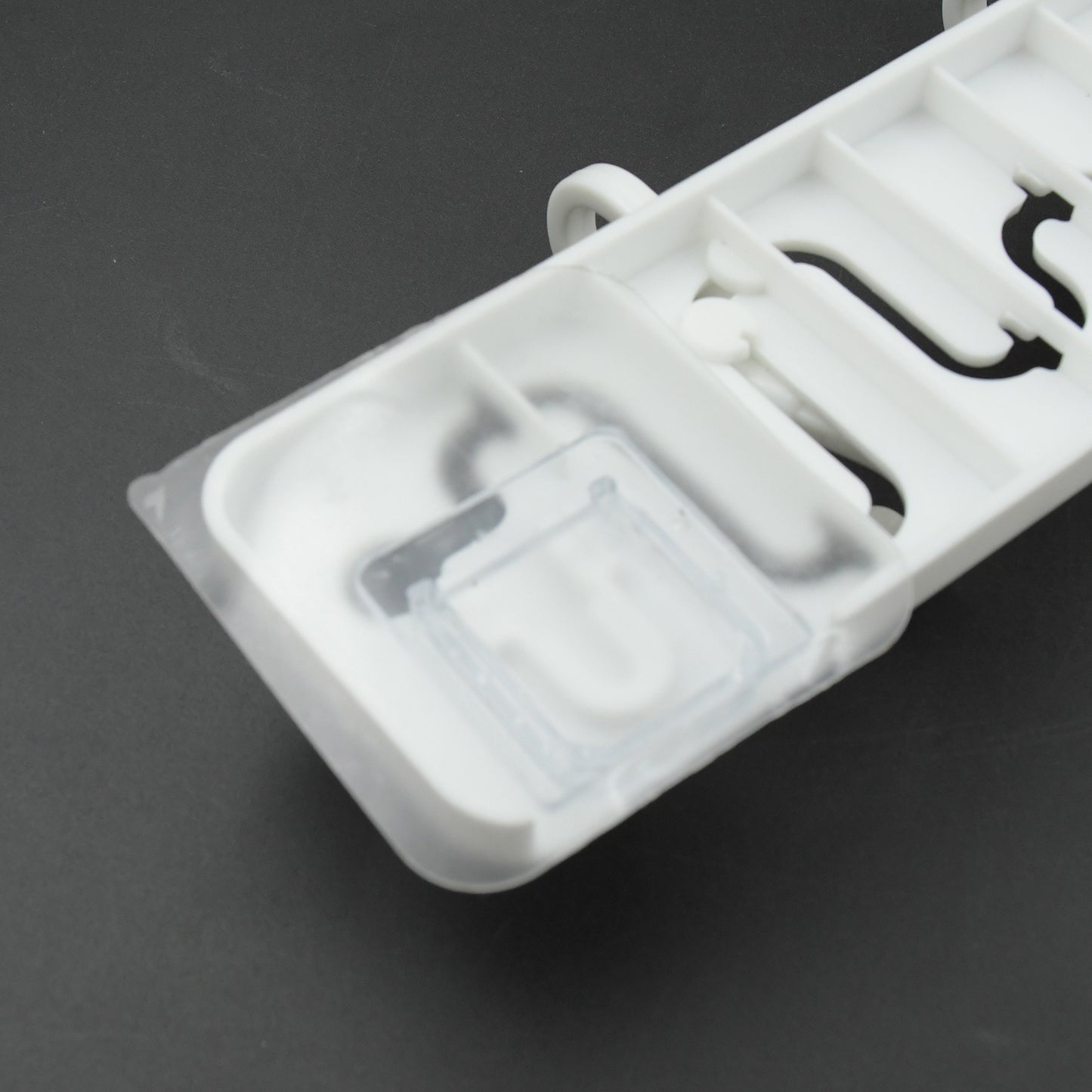 9431 Slideway Adjustable Hook Wall Adhesive Hook Plastic High Quality Hooks For Home Bathroom Use