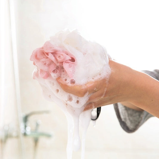 Wukusy round bath sponge and back scrubber, soft loofah for full-body cleansing, suitable for men and women.