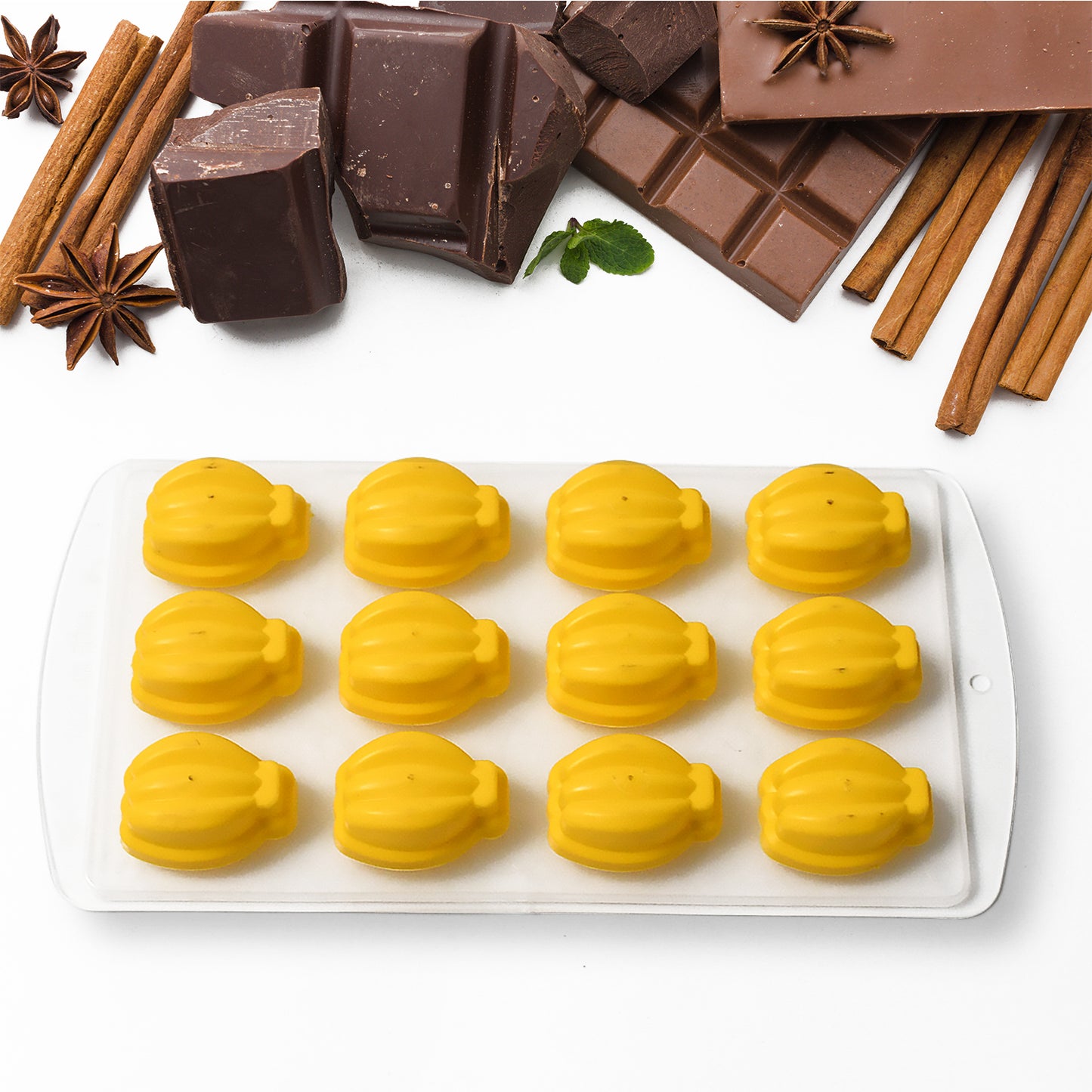 Wukusy silicone ice cube tray with multi fruit-shaped molds for creative, fun ice cube making.