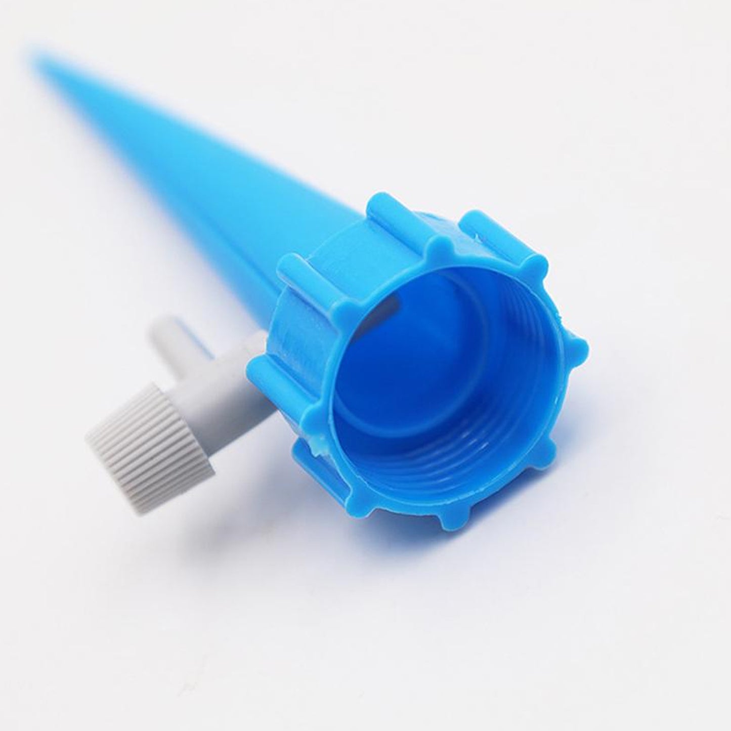 Wukusy Garden Plant Watering Spike with adjustable control valve, self-watering device for efficient plant hydration, 1pc.
