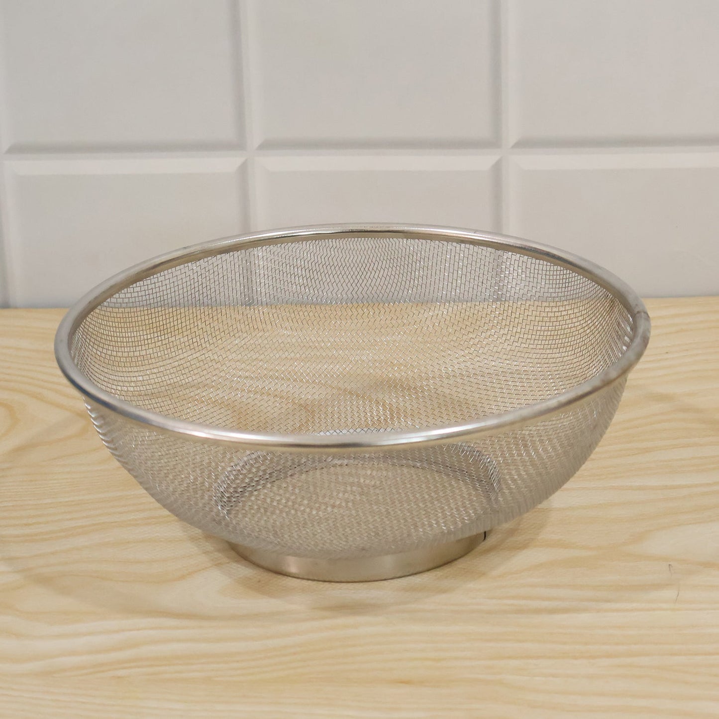 Stainless Steel Mesh Strainer Bowl Colander For Rinsing And Draining Food (1 Pc)
