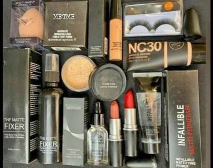 Set of 10 face makeup kits from 1381, including various foundation, blush, and cosmetic products for complete face makeup.