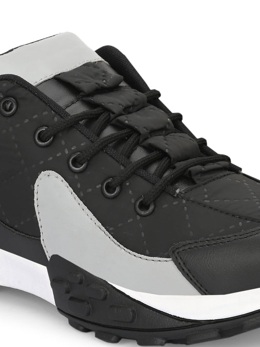 Black Sneaker