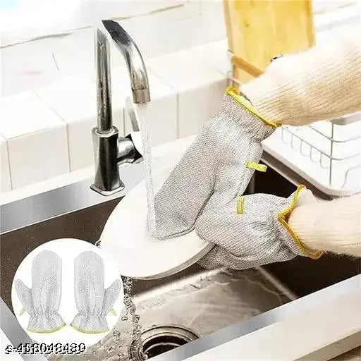 Pair of 19357 wire dishwashing gloves for kitchen cleaning, suitable for washing dishes and wiping pots.