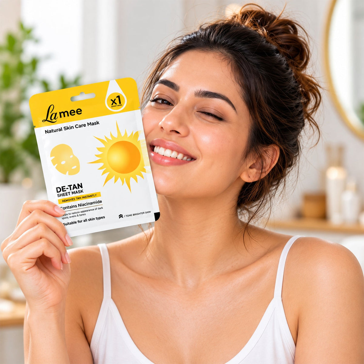 Wukusy De Tan facial sheet mask with niacinamide for hydrating skin, shown on a clean, soft fabric surface.