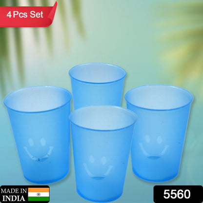 Set of two transparent Wukusy plastic tumblers, lightweight and dishwasher safe reusable drinking cups for water and beverages.