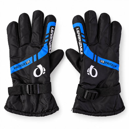 Wukusy winter full-finger gloves with fleece lining and adjustable wrist buckles, showing a close-up of the gloves' textured fabric.