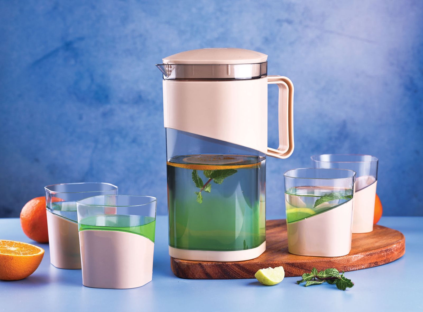 Square Water Jug with Lid and 4 Pieces Glass Set | Stylish Plastic Food Grade BPA-Free for Water, Wine, Juice Storage & Serving