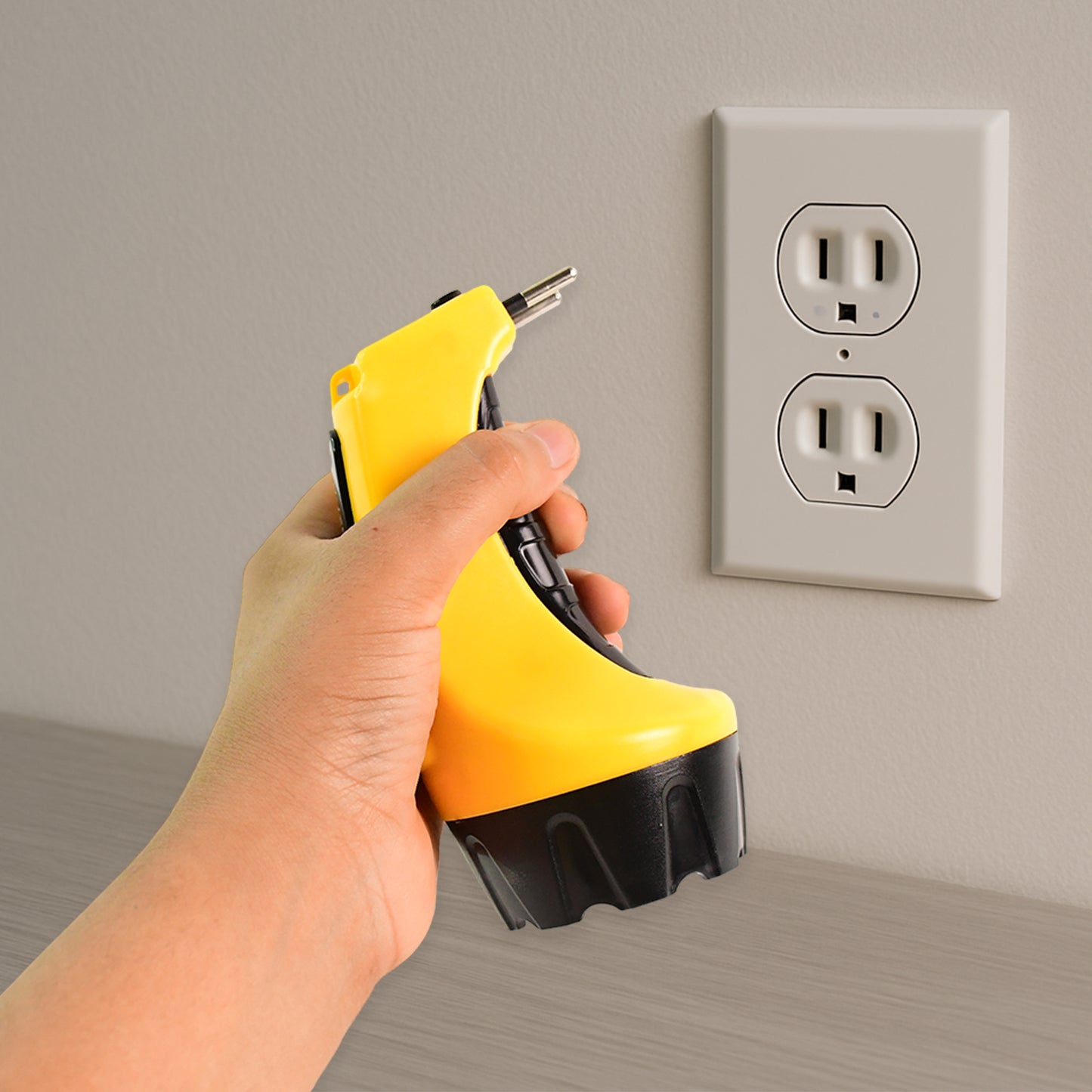 Rechargeable Led Torch Flashlight  High-power Handheld Emergency Light With Built-in Plug