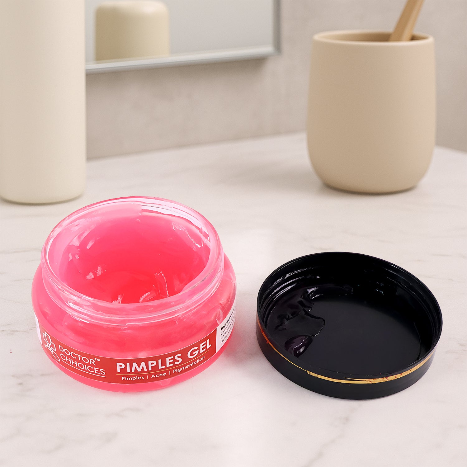Wukusy Doctor Chhoices Pimples Gel 125g jar showing clear gel inside, designed for acne treatment and skin soothing.