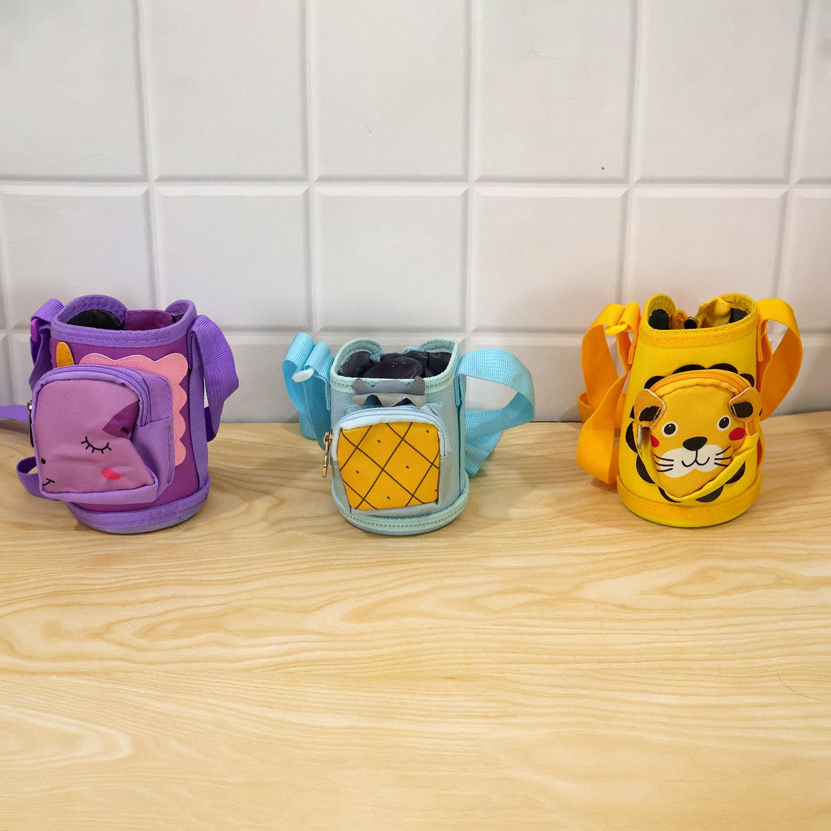 Kids Water Bottle Carrier Sling Pouch Bag With Strap Cute Animal Design (1 Pc)