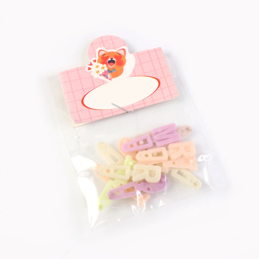 Wukusy alphabet letter beads set for craft decoration, featuring colorful plastic letters arranged in a set for creative projects.
