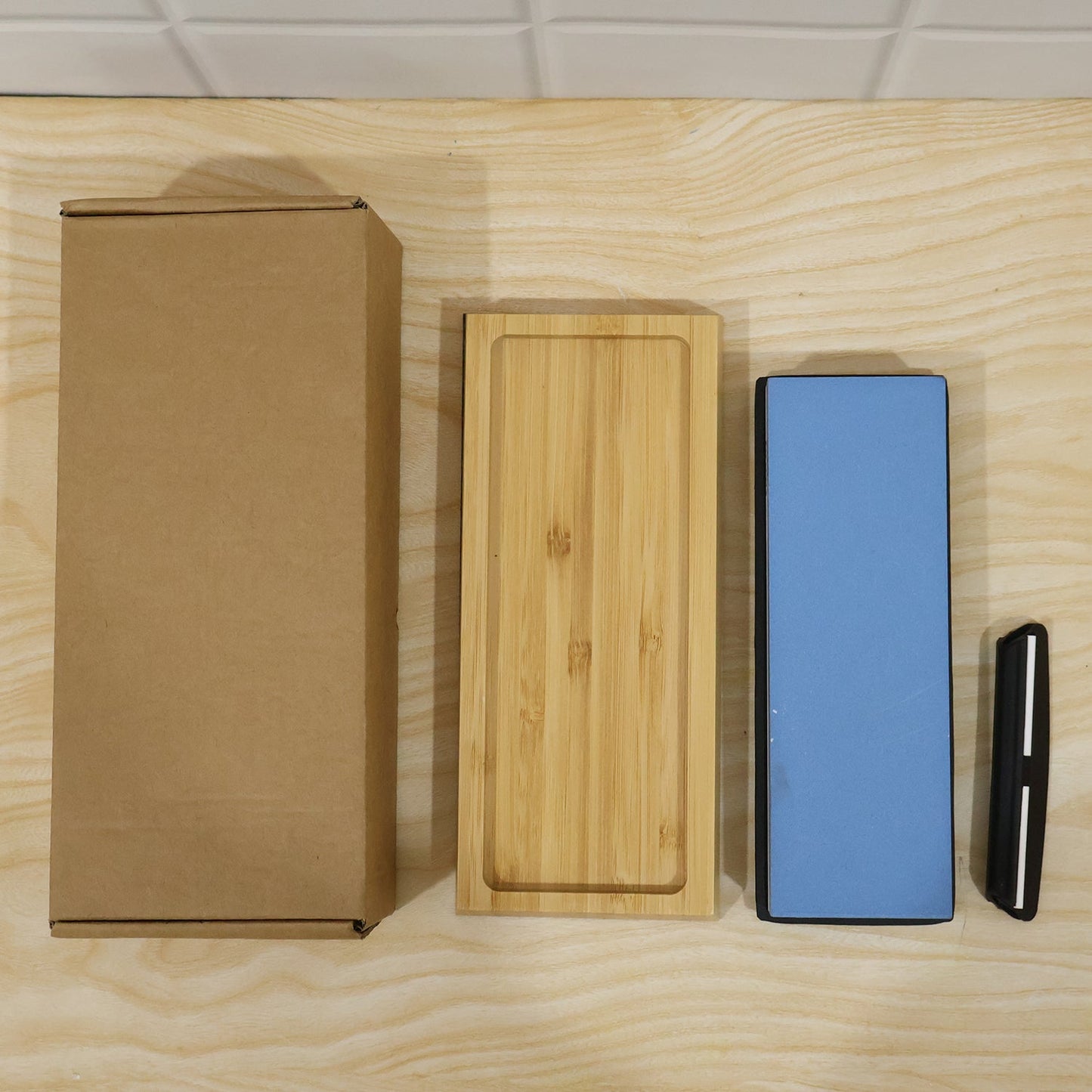 Double Sided Knife Sharpening Whetstone Set With Bamboo Base And Guide (1 Set)