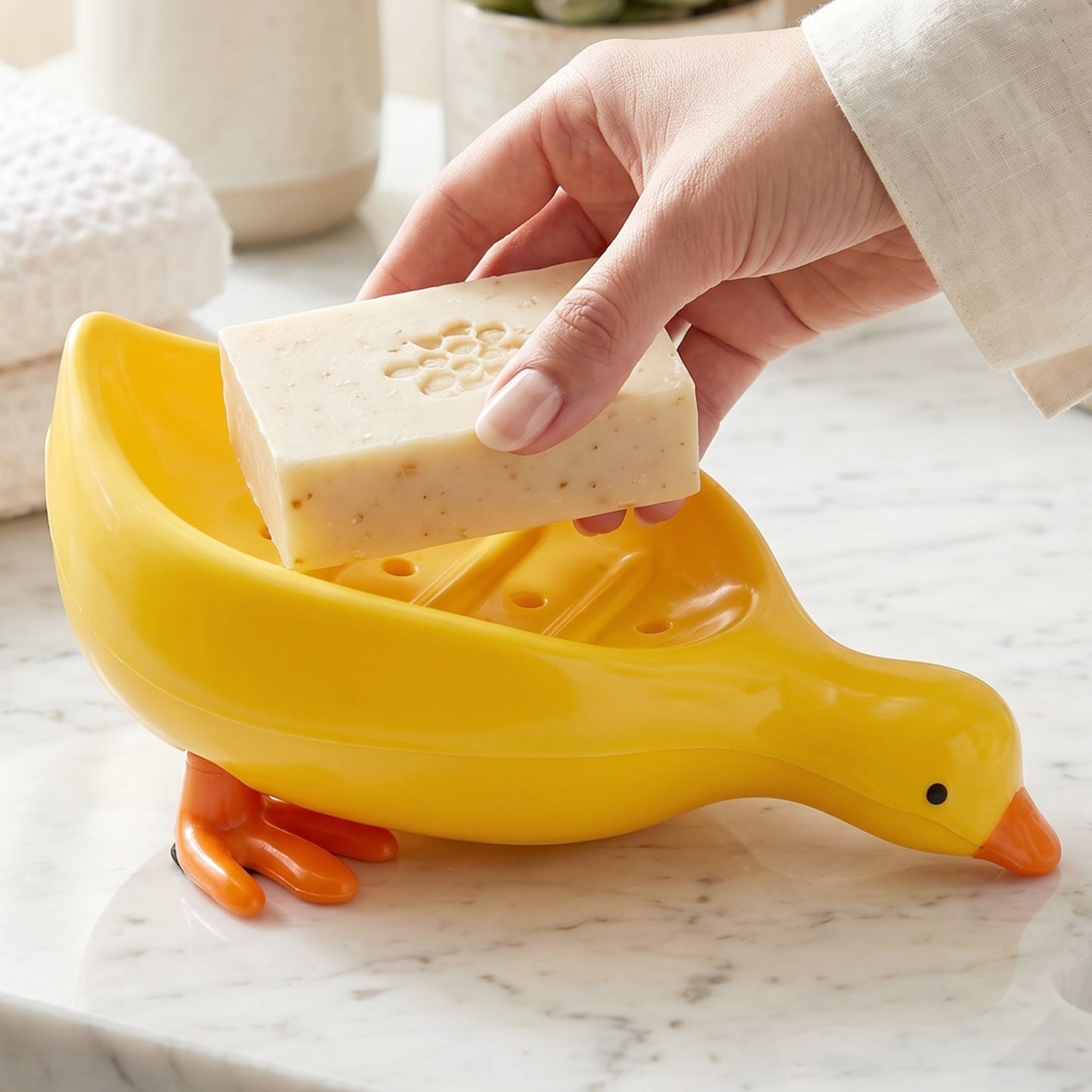 Cute Duck Shape Plastic Soap Holder Box For Bathroom Kids Soap Dish Tray (1 Pc)