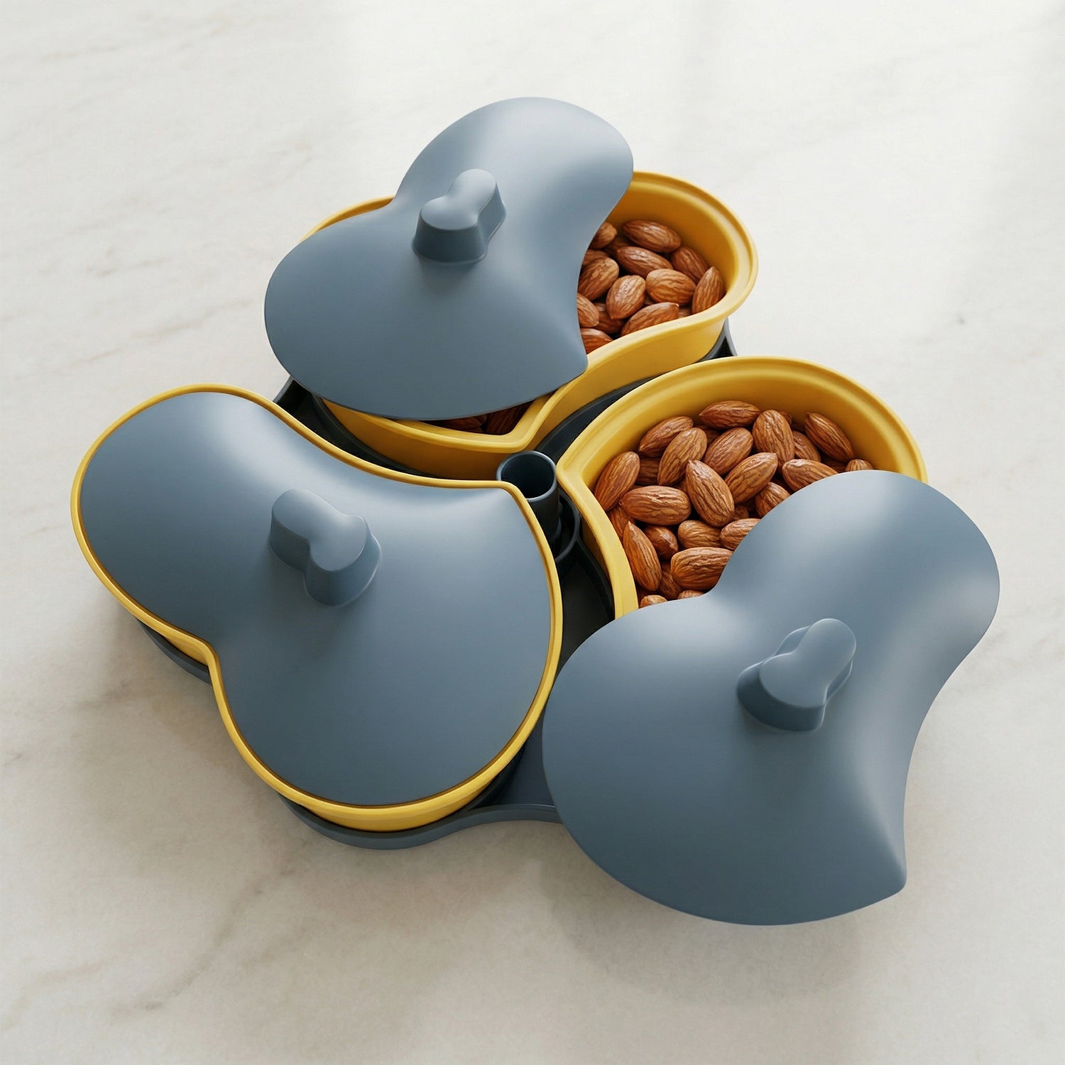 Multipurpose 3 Section Snack Serving Tray With Lid (1 Pc)