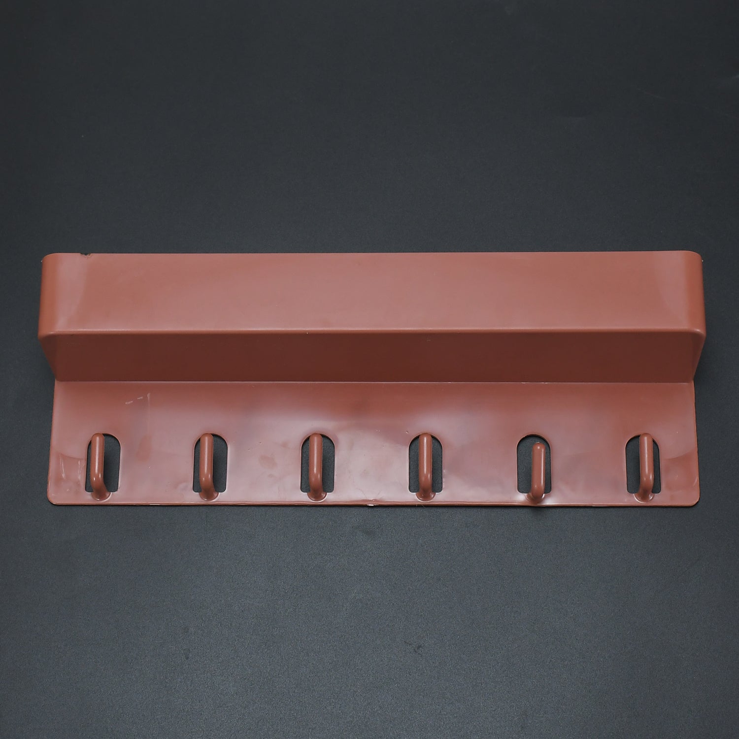 Wukusy 4612 key holder with six hooks on a stand, designed for home or bathroom use, made of durable metal with a sleek finish.