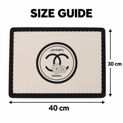 Black and cream Wukusy bath mat with soft, textured, absorbent surface, 40x30 cm floor rug for bathroom comfort.