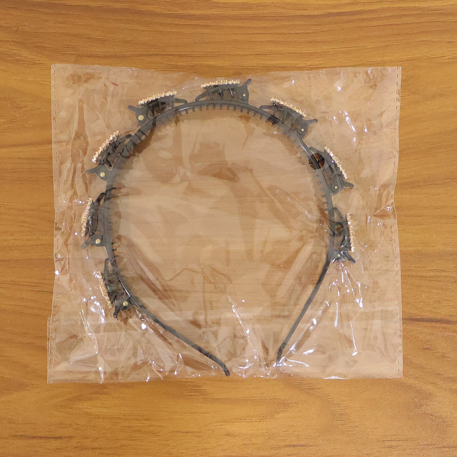 Premium Gold Stone Studded Designer Hair Band (1 Pc)