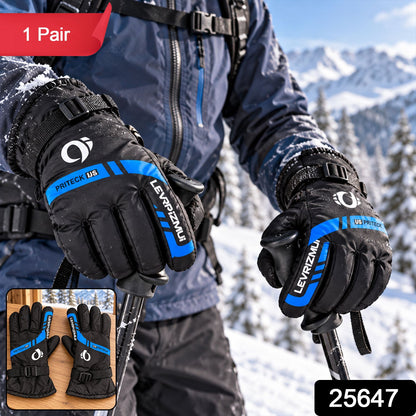 Wukusy winter full-finger gloves with fleece lining and adjustable wrist buckles, showing a close-up of black gloves on a white background.