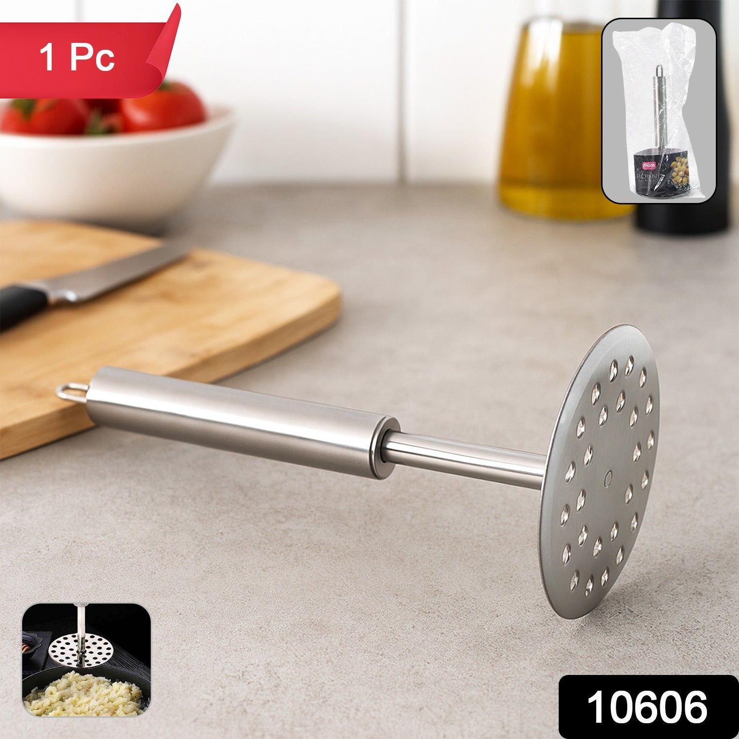 Wukusy Supermom heavy-duty stainless steel potato masher with ergonomic handle for efficient mashing of potatoes and vegetables.
