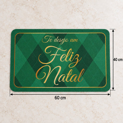 Green Christmas argyle bath mat from Wukusy, absorbent door rug with holiday design, 60x40 cm, soft and decorative for festive bathrooms.