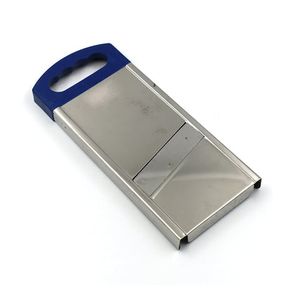 Wukusy plain potato slicer used in household kitchens for cutting and slicing potatoes effectively.