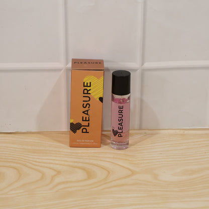 Pleasure Eau De Parfum Spray (1 Pc 30 Ml)