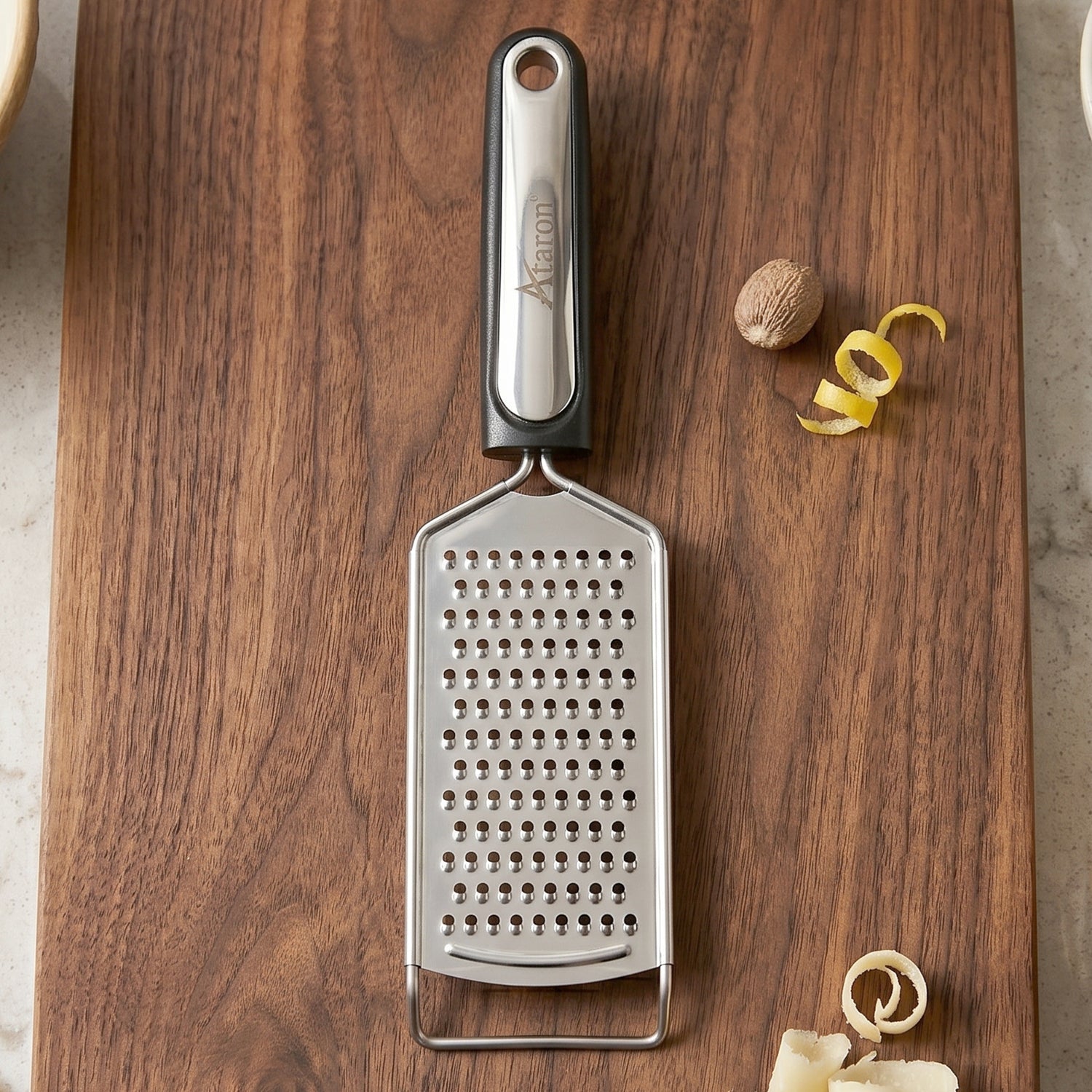 Ss Slim Cheese Grater With Plastic Handle For Vegetables And Lemon Zest (1 Pc)