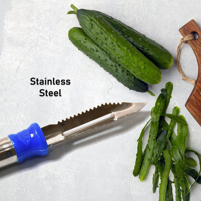 Wukusy 2-in-1 stainless steel vegetable peeler with hanging ring for peeling and shredding carrots, potatoes, and fruit in kitchen.