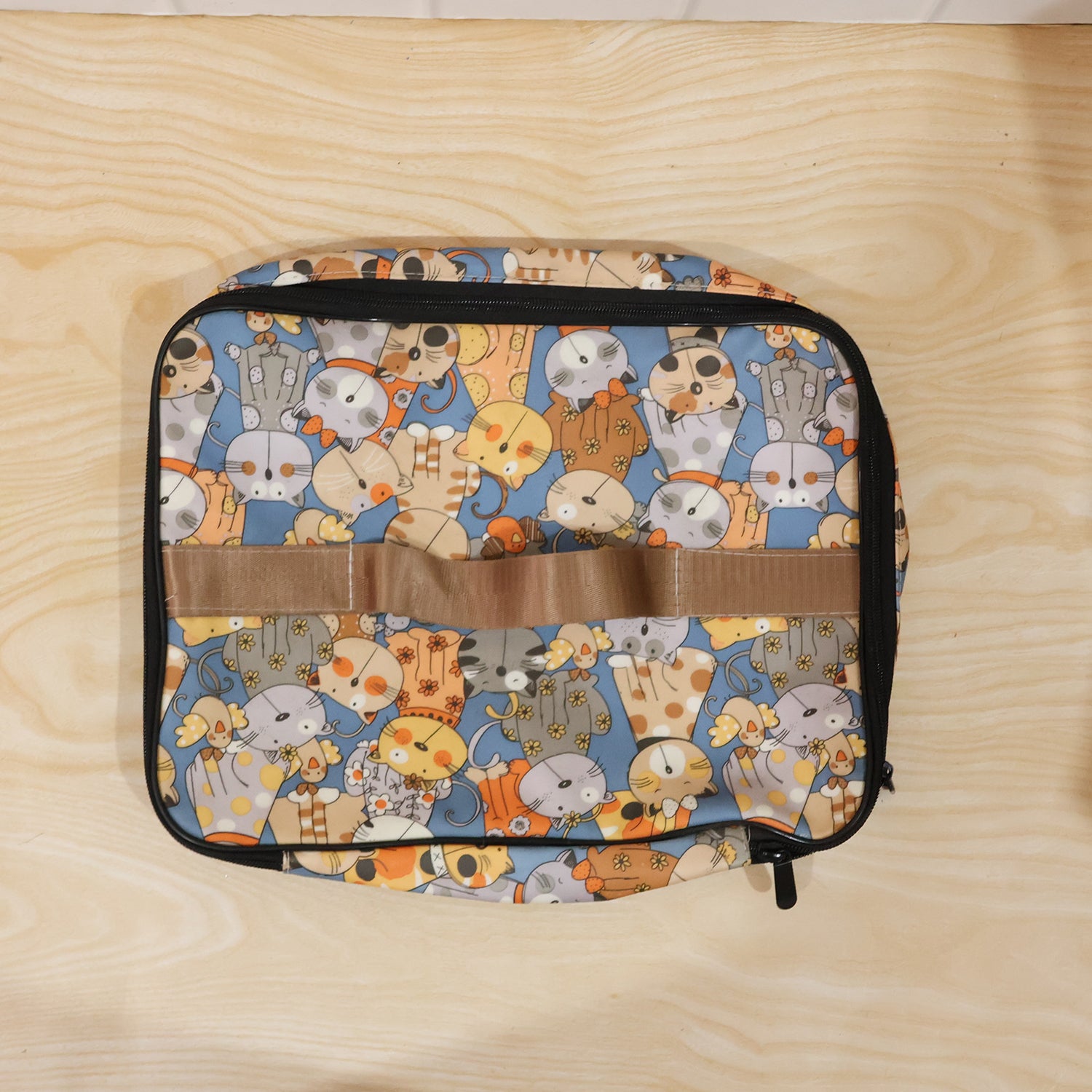 Wukusy lightweight multipurpose travel organizer bag with multiple compartments for storing travel essentials in a compact pouch.