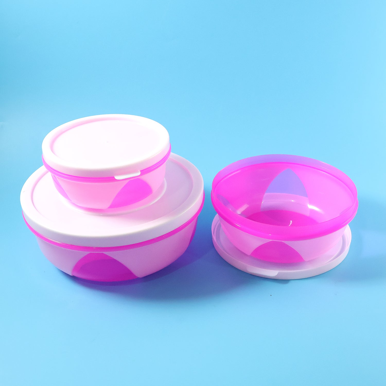 Apple Set Of 3 Plastic Storage Containers (1 Pc)