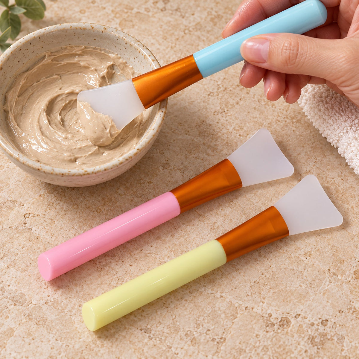 Wukusy silicone face mask brush set with three tools for smooth, even skincare application at home or salon.