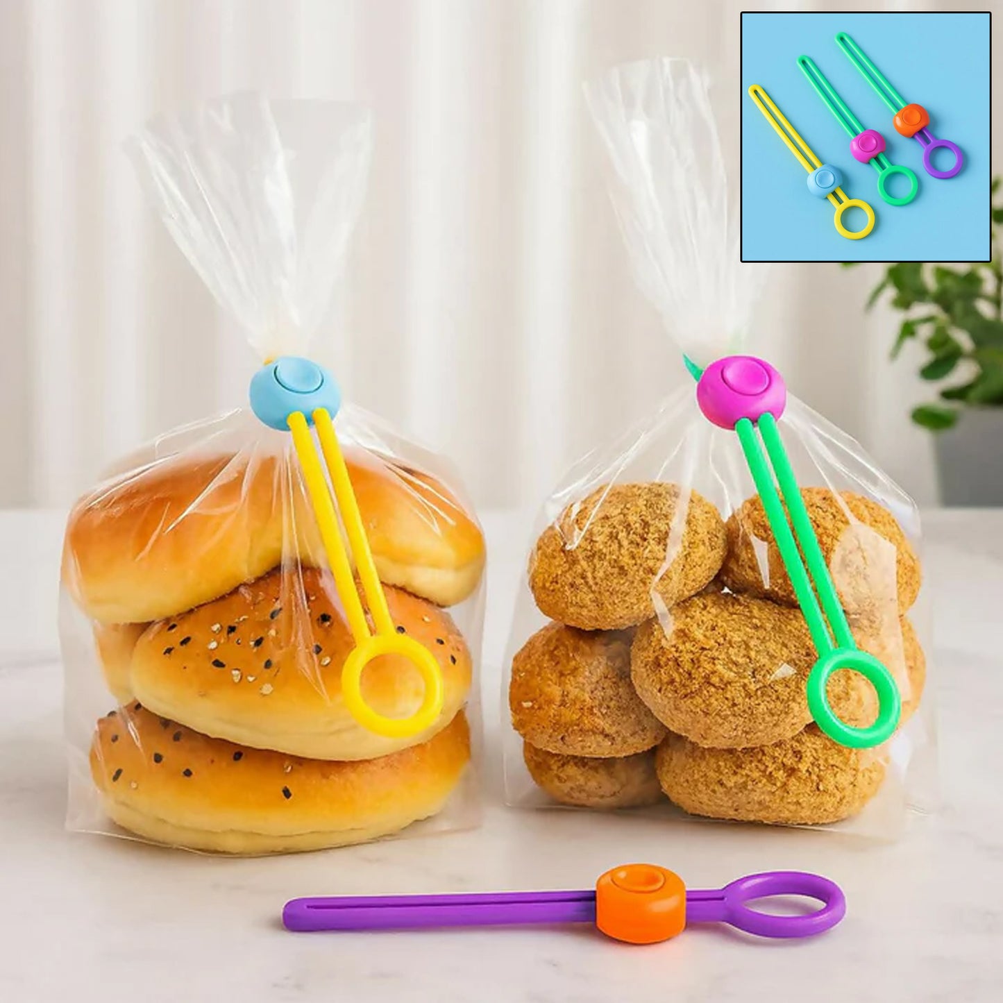 Wukusy reusable silicone food bag sealing clips with lock, three-piece set for secure kitchen storage.