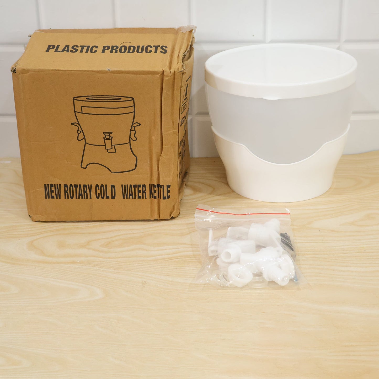 Plastic Cold Water Storage Dispenser Kettle With Dual Taps For Home Use (1 Pc)