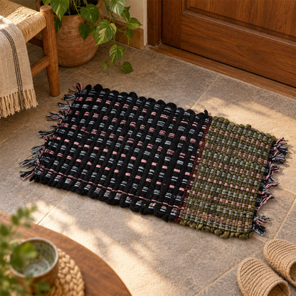 Decorative Woven Floor Mat With Check Pattern And Tassel Fringe For Doors (1 Pc)