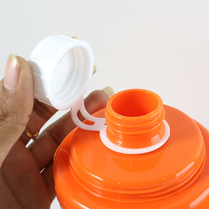 Wukusy cartoon printed plastic cup with lid, 350ml capacity, featuring colorful character design on a clear plastic cup.
