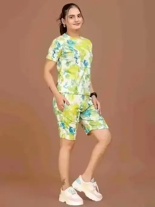 Pretty Women Thermal Sets