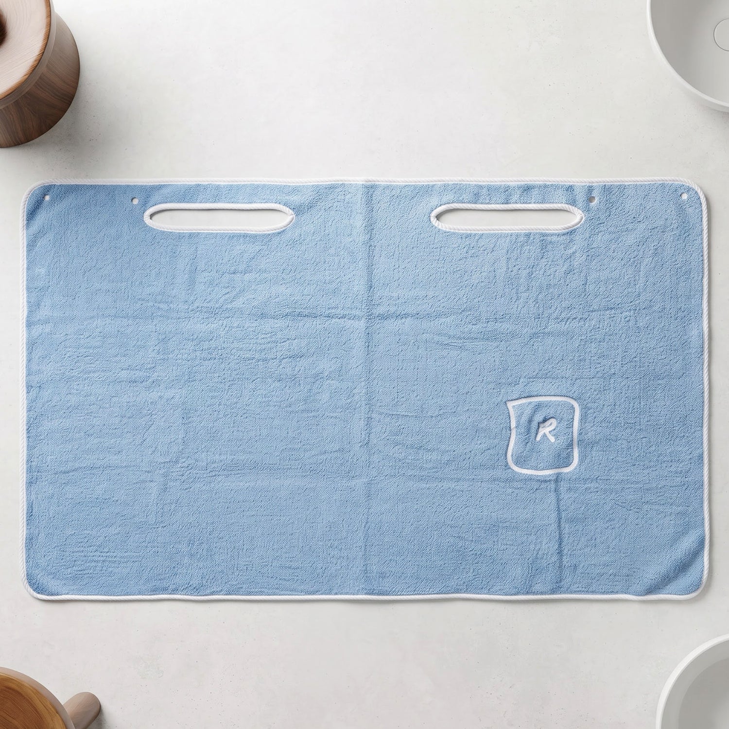Soft Absorbent Cotton Bath Towel With Wearable Wrap And Handy Side Pocket (1 Pc)