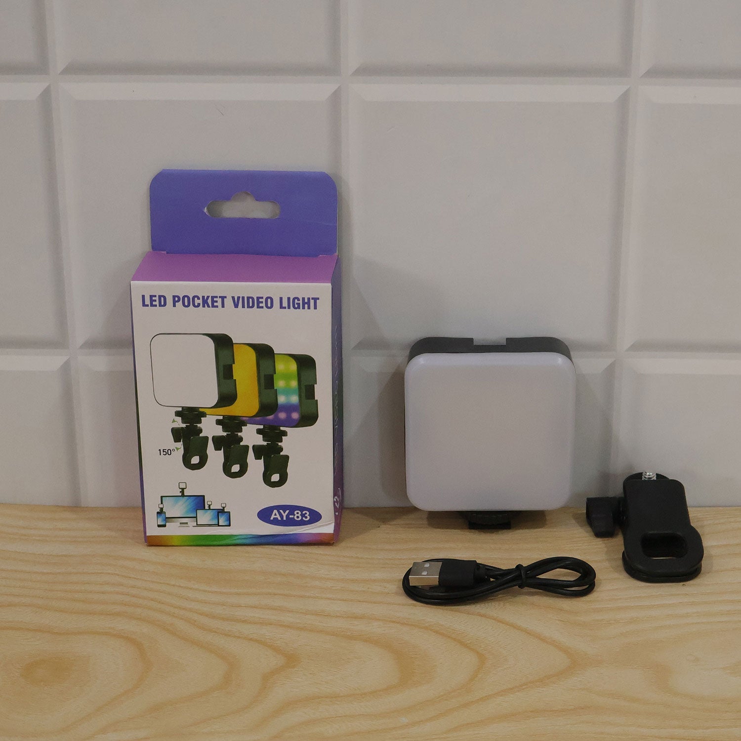 Portable Rechargeable Rgb Camera Led Light With Clip Mount For Content Creation