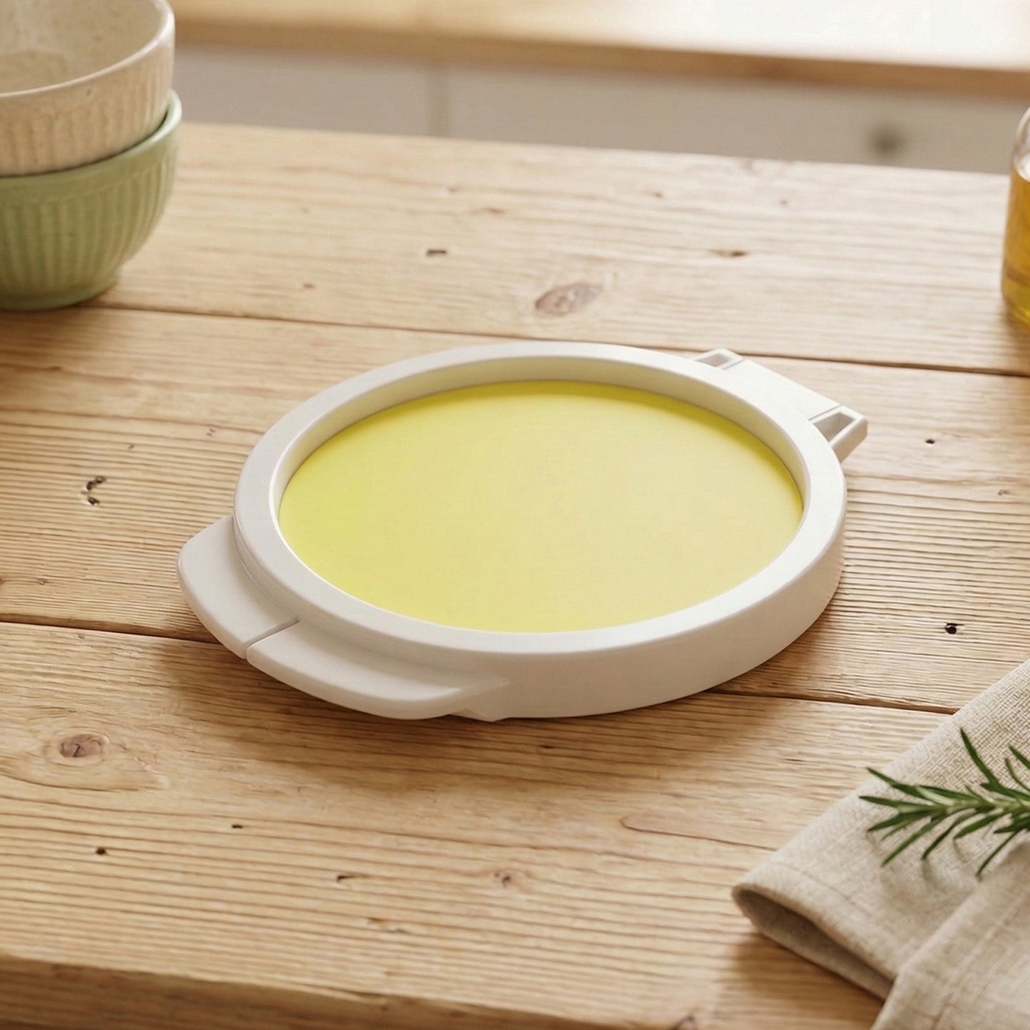 Round Food Saver Storage Container With Lid (1 Pc 18 X 15 Cm)