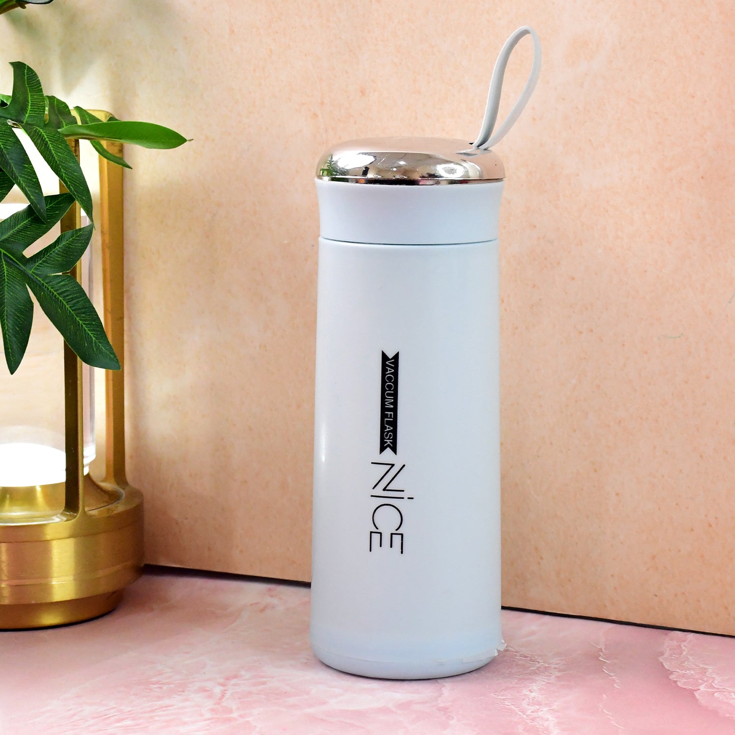 Light blue Wukusy 400ml glass water bottle with leak-proof design, ideal for gym, children, and daily hydration.