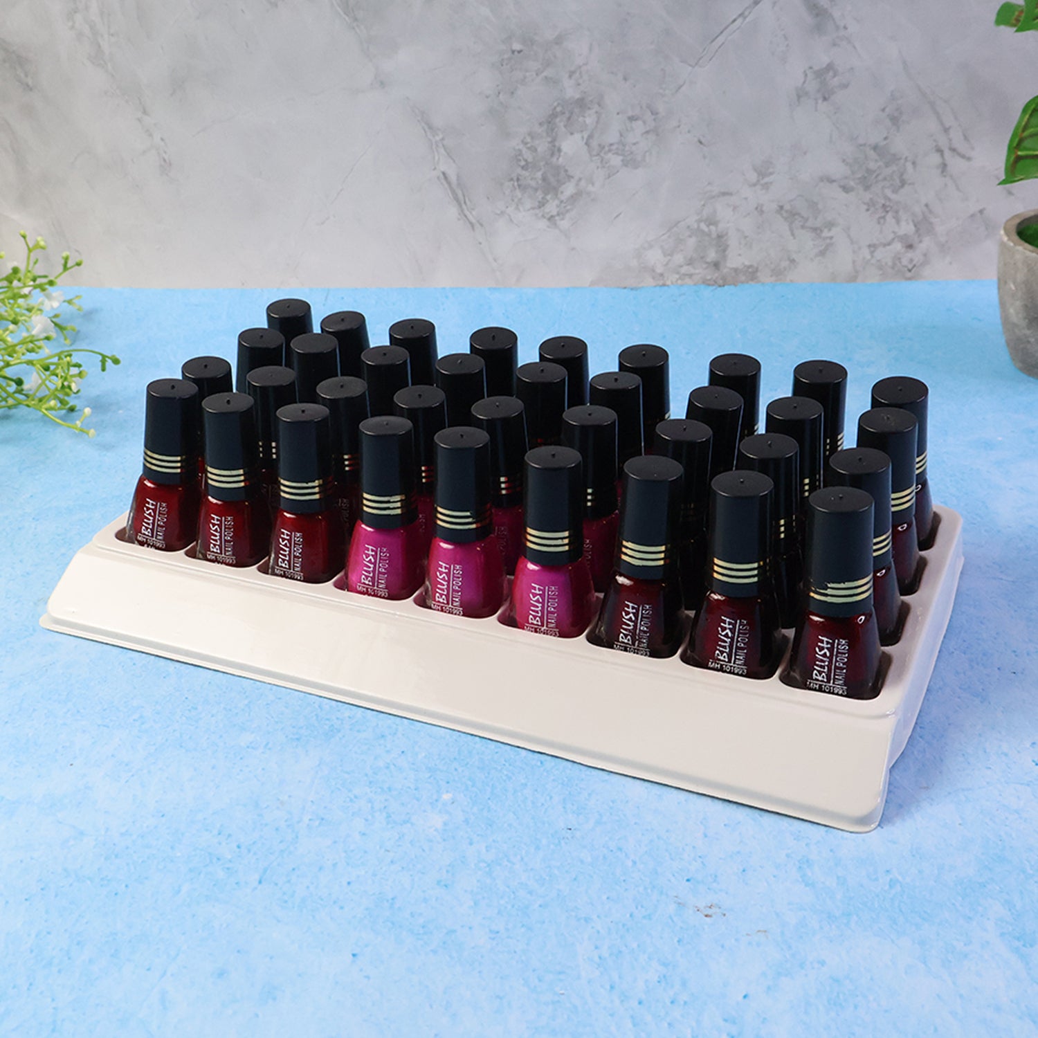 Wukusy premium blush nail polish in a 6ml bottle with a mix of soft pink and blush shades, perfect for elegant manicures.