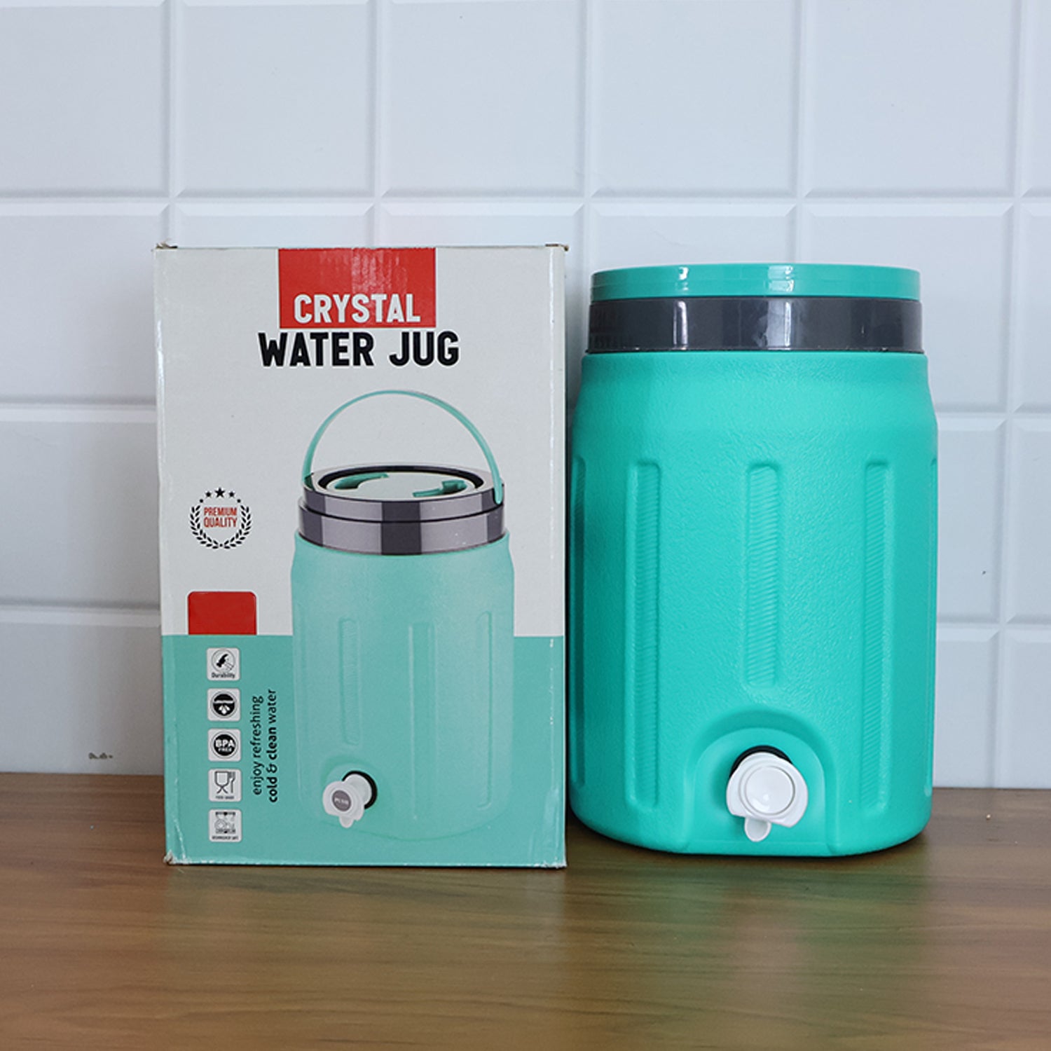 Wukusy 5.5 L insulated water jug for home improvement, featuring a sturdy design and secure lid for water storage.