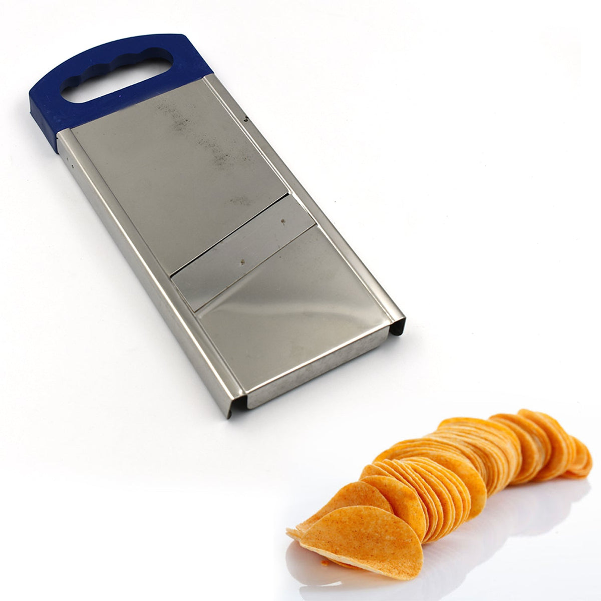 Wukusy plain potato slicer used in household kitchens for cutting and slicing potatoes efficiently.