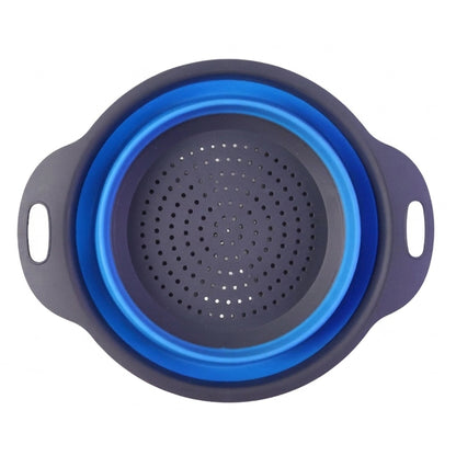 Foldable silicone kitchen strainer with handles, space-saving design by Wukusy, suitable for draining and rinsing food easily.